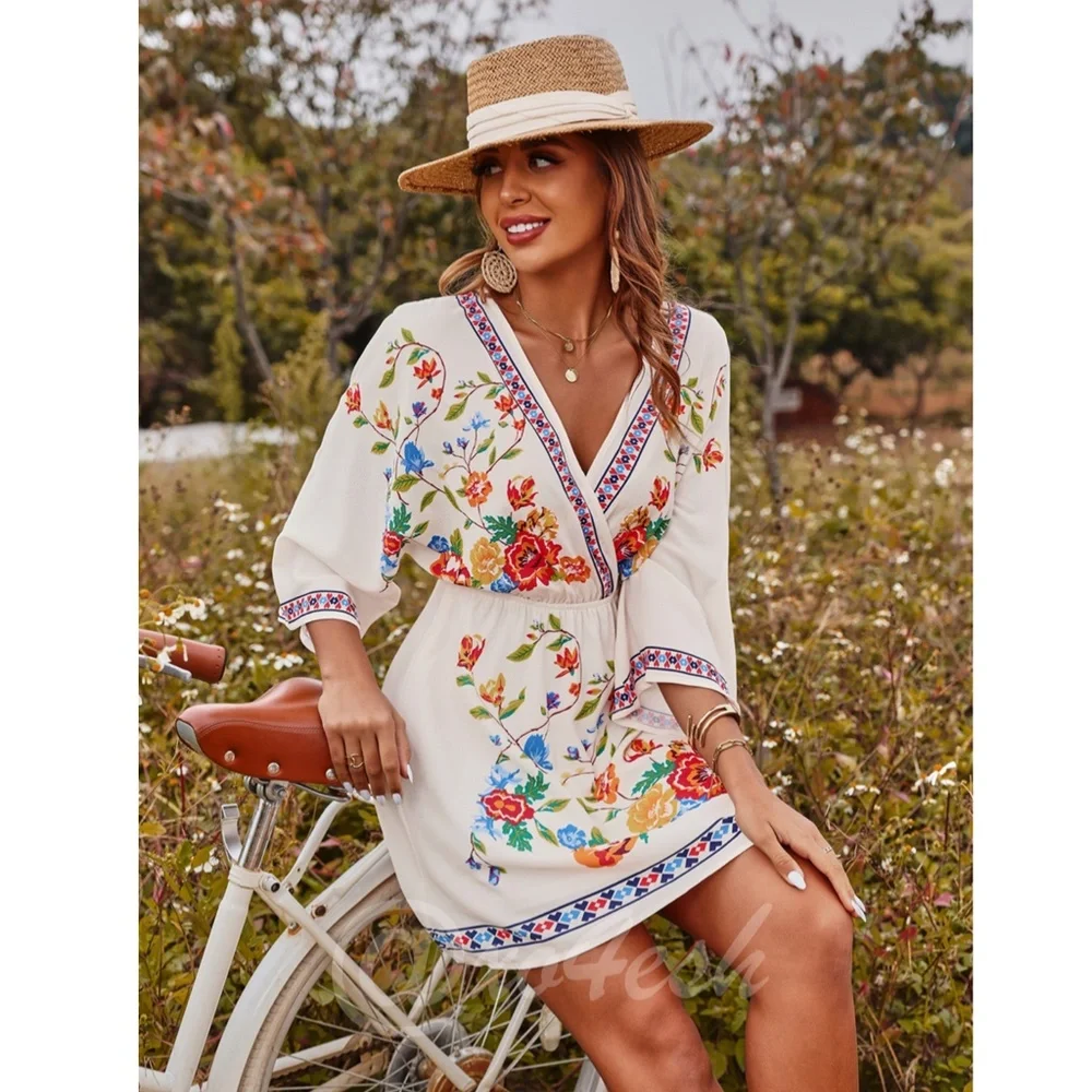 Cream Floral Print Bell Sleeve Folk Dress Short V-Neck - Picture 3 of 7